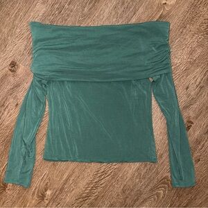 Aritzia Babaton Green Off-Shoulder Blouse